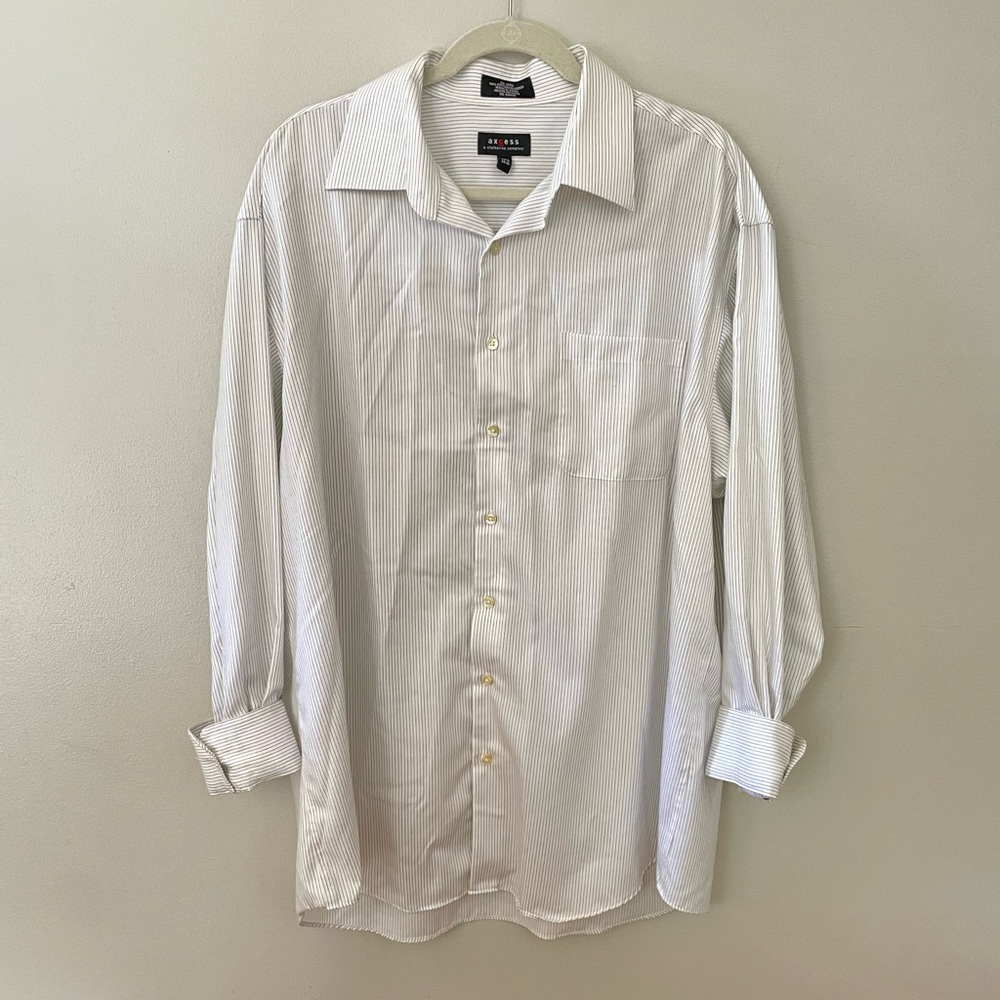 liz claiborne axcess striped button up